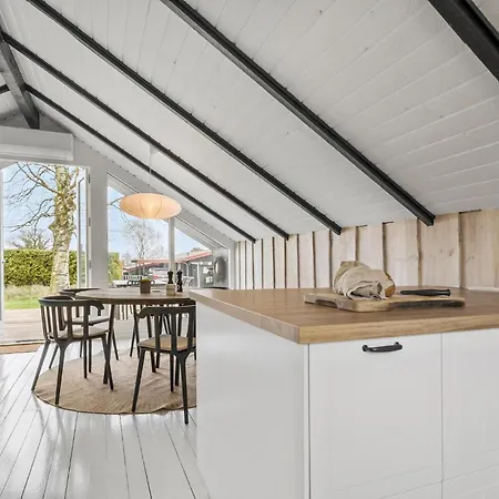Cozy In With Wifi Holiday home Hejls